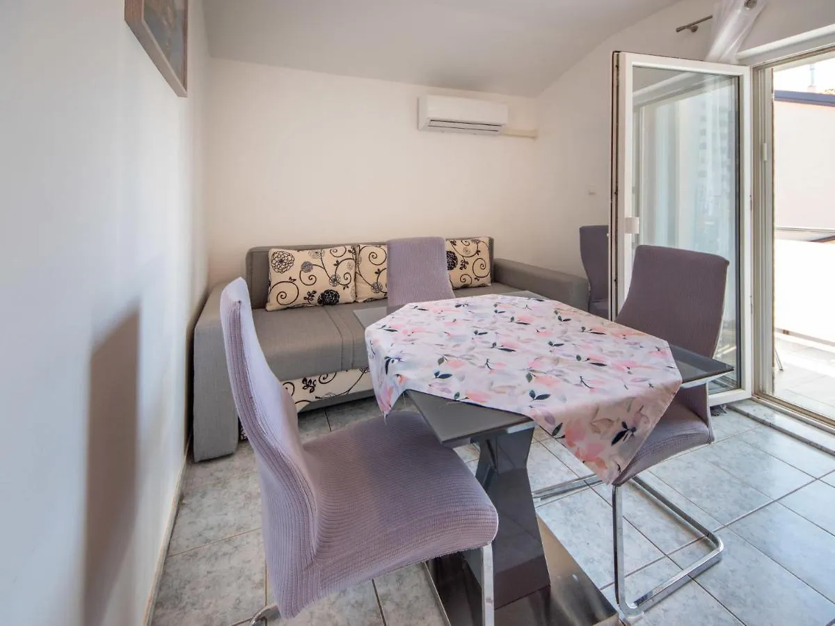Apartment Fruk-3 By Interhome Jadranovo